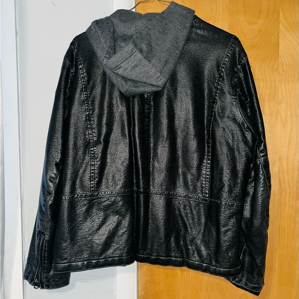 Levi's Hooded Faux Leather Black Jacket sz XL - Picture 2 of 11